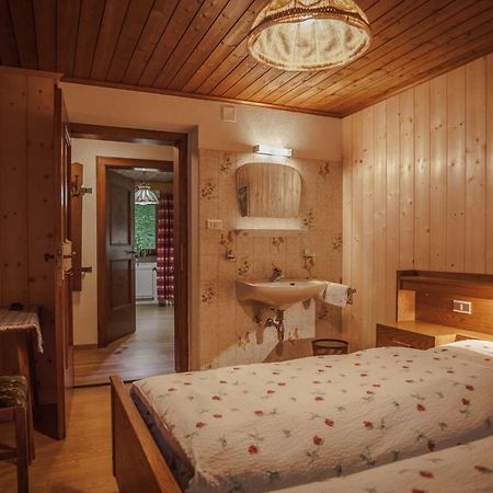 Casa Serac' Ла-Валле Екстер'єр фото