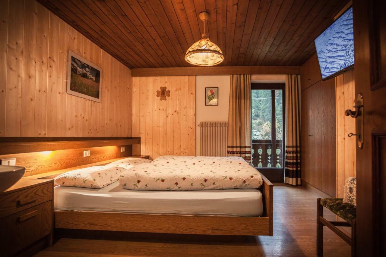 Casa Serac' Ла-Валле Екстер'єр фото